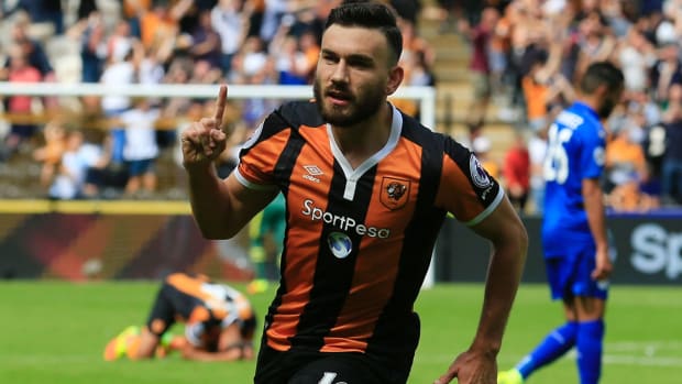 hull-city-leicester-snodgrass.jpg